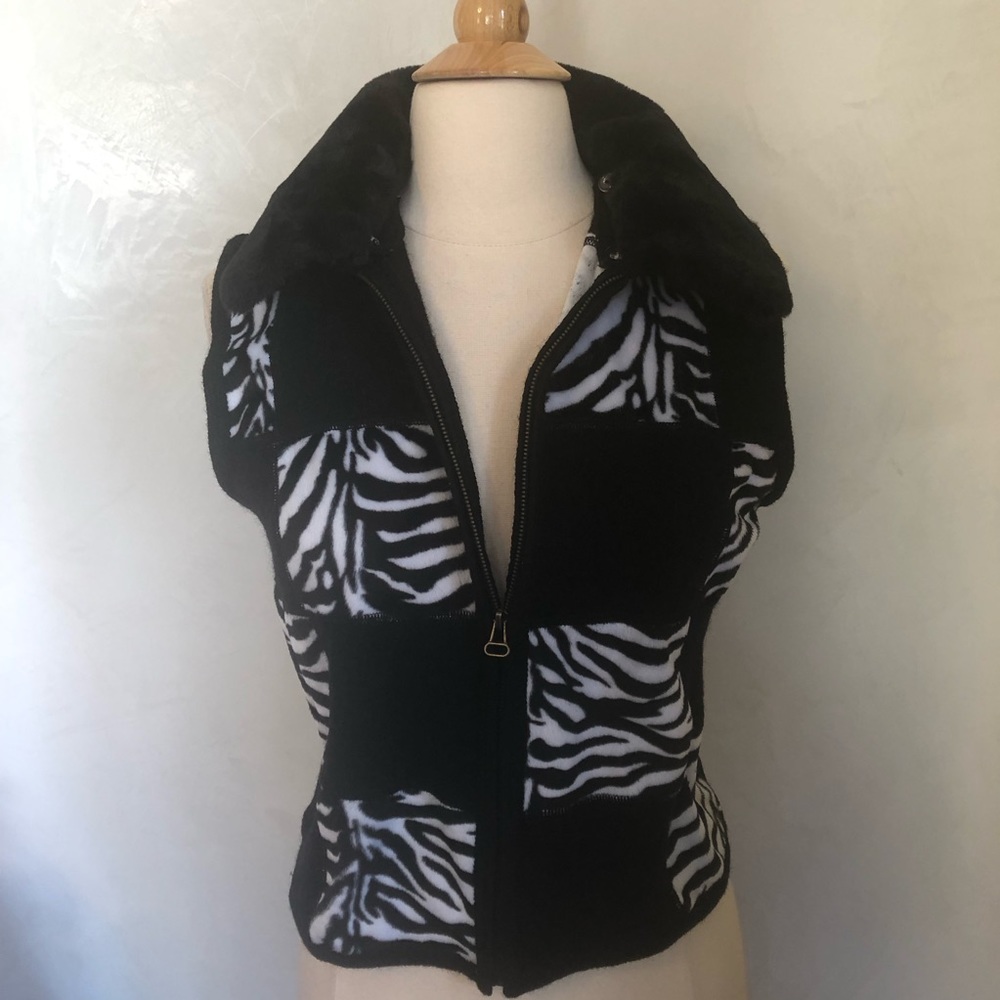 Tally Ho Black Wool Vest w/leopard patchwork & faux fur detachable collar Size M - Picture 6 of 15